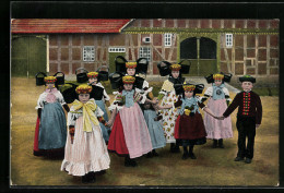 AK Tanzende Kinder In Schaumburg-Lippischer Landestracht  - Costumes