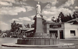Ethiopia - ADDIS ABABA - The Statue Of Abouna Petros - Bunge Store - Publ. Photo Art - George Talanos  - Ethiopie