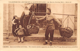 China - A Brave Coolie Brings Two New Orphans To The Jenn T'se T'ang Orphanage - Publ. Society Of The Holy Childhood  - Chine