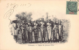 Guinée Conakry - NU ETHNIQUE - Types De Filles - Ed. Inconnu  - Guinea