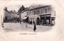 45 - Loiret - MALESHERBES - Place Du Martroi - Café Mazagran - Malesherbes