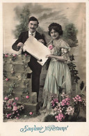 COUPLES - Souvenir Affectueux - Bonne Année - Carte Postale Ancienne - Couples