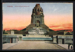 AK Leipzig, Völkerschlachtdenkmal Im Sonnenuntergang  - Monuments