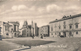 AGEN : MUSEE - PLACE DE L'HOTEL DE VILLE - Agen