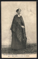 CPA Jeune Landaise En Costume De Cèrèmonie, Femme En Costume Typique Aquitanien / Aquitaine  - Ohne Zuordnung