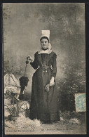 CPA Costume Poitevin Mothais, Femme En Costume Typique Aquitanien / Aquitaine  - Non Classés