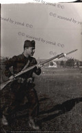 A Soldier In An Attack Pose With A Bayonet. (Original Photograph, B/W, 1960/70, 9x14 Cm.) * - War, Military