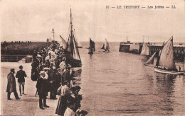 76 LE TREPORT LES JETEES - Le Treport