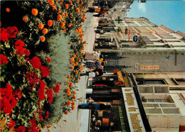 86 - Poitiers - La Rue Gambetta - Fleurs - CPM - Carte Neuve - Voir Scans Recto-Verso - Poitiers