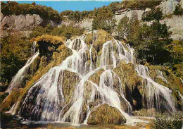 39 - Baume Les Messieurs - La Cascade Des Tufs Dans Le Cirque De Baume Les Messieurs - CPM - Voir Scans Recto-Verso - Baume-les-Messieurs