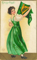 ERIN GO BRAGH IRLANDE DANSEUSE DE CLAQUETTES IRLANDAISE ROBE VERTE ET DRAPEAU AVEC LA HARPE SYMBOLE DE L'IRLANDE - 1900-1949