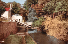 77 FONTAINEBLEAU LE PORT LE LAVOIR - Fontainebleau