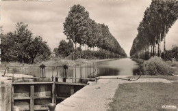 89 MIGENNES LE CANAL DE BOURGOGNE - Migennes