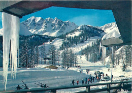 05 - Vars Les Claux - La Station Et Les Crêtes De L'Eyssina - Hiver - Neige - Skieurs - CPM - Voir Scans Recto-Verso - Autres & Non Classés