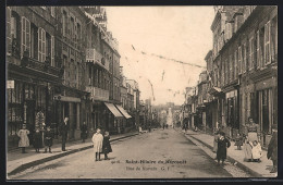 CPA Saint-Hilaire-du-Harcouet, Rue De Mortain  - Saint Hilaire Du Harcouet