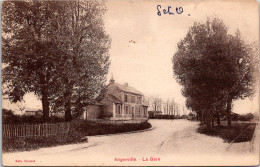 91 ANGERVILLE - La Gare - Angerville