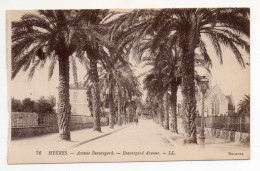 83 . HYERES . Avenue Beauregard N° 76 - Hyeres