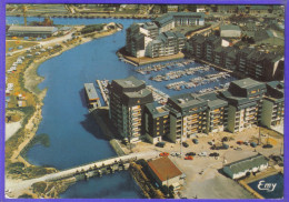 Carte Postale 14. Courseulles-sur-mer  Vue Aérienne    Très Beau Plan - Courseulles-sur-Mer