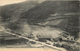 65 - Beyrede - Usine Métallurgique Et Route Nationale 129 - CPA - Voir Scans Recto-Verso - Andere & Zonder Classificatie