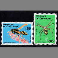 BB3747 Cote D 'Ivoire 1984 Bees And Spiders 2V MNH - Altri - Africa