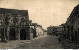 NÂ°35570 Z -cpa Falaise -la Place Guillaume Le ConquÃ©rant- - Falaise