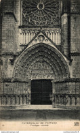 NÂ°36490 Z -cpa Poitiers -cathÃ©drale -portique Central- - Poitiers