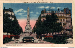 NÂ°36393 Z -cpa Lyon -place De La RÃ©publique- - Autres & Non Classés