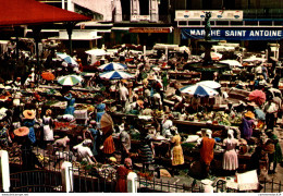 NÂ°38147 Z -cpsm Un MarchÃ© En Guadeloupe - Marktplaatsen