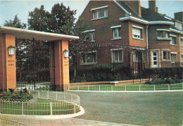 Lille * Nord * Lommelet * Entrée Principale * Maison De Santé établissement Médical - Lille