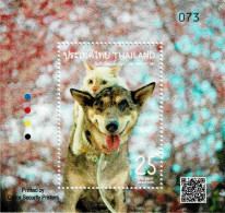 THAILAND 2024 CAT & DOG LOVE YOUR PET DAY UNIQE SUEDE MINT SOUVENIR SHEET ** LIMITED ISSUE - Chats Domestiques