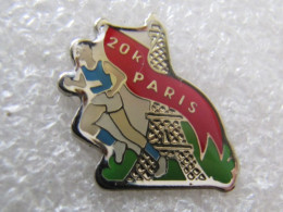 PIN'S    ATHLETISME   20 K PARIS    TOUR EIFFEL - Athletics