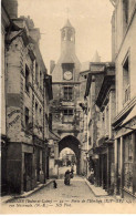 Amboise Porte De L'horloge Rue Nationale - Amboise