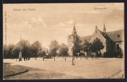 AK Varel / Oldenburg, Partie Am Schlossplatz  - Varel