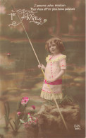 P9-fantaisies 1ER AVRIL  Petite Fille En Train Pecher  Seau Avec Poisson - April Fool's Day