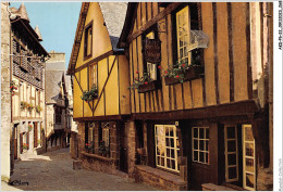 AKDP6-0727-22 - DINAN - Les Vieilles Maisons Et La Rue Du Petit Port  - Dinan