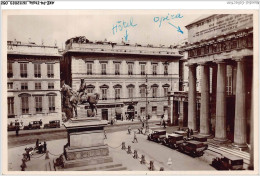 AKEP4-0317-ITALIE - GENOVA - Hotel De Genes E Monumento A Garibal  - Genova (Genoa)