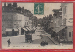 Carte Postale 60. Compiègne  Rue De Solférino  Très Beau Plan - Compiegne