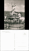 Ansichtskarte Altötting Strassen Partie Am Marienbrunnen, Brunnen 1960 - Andere & Zonder Classificatie