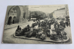 Cahors - Parvis De La Cathédrale Et Place Du Marché - Cahors