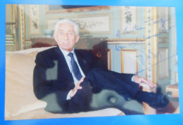 AUTOGRAPHE DE BERNARD PONS SUR PHOTO - Politiques & Militaires