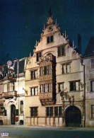 1 AK Frankreich * Colmar - Maison Des Têtes - Das Haus Der Köpfe Bei Nacht In Der Stadt Colmar - IRIS Karte * - Colmar