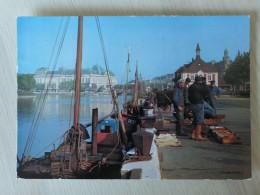 Carte Postale : 14 : TROUVILLE : Retour De Pêche Et Vente Du Poisson, Timbre En 1970 - Trouville