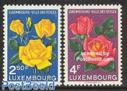 Luxemburg 1956 Flowers 2v, Mint NH, Nature - Flowers & Plants - Roses - Ungebraucht
