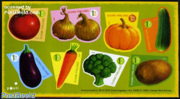 Finland 2010 Vegetables 8v S-a In Booklet, Mint NH, Health - Nature - Food & Drink - Fruit - Stamp Booklets - Unused Stamps