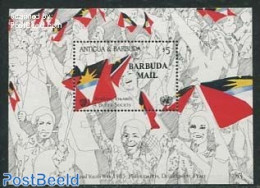 Barbuda 1986 Int. Youth Year S/s, Mint NH, History - Various - Flags - International Youth Year 1984 - Barbuda (...-1981)
