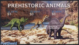 Saint Kitts/Nevis 2005 Prehistoric Animals 3v M/s, Mint NH, Nature - Prehistoric Animals - Préhistoriques