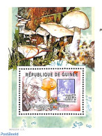 Guinea, Republic 2002 Alexander Fleming S/s, Mint NH, Health - Nature - Health - Mushrooms - Funghi