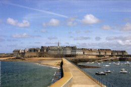 CPM MOLLE - J - TRAIN - TER BRETAGNE - ILLE ET VILAINE - SAINT MALO - Autres & Non Classés