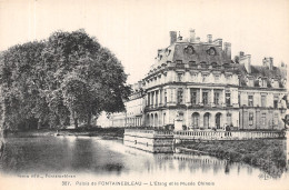 77-FONTAINEBLEAU-N°C-4373-E/0203 - Fontainebleau