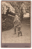 Fotografie G. Ulrich`s Nachf., Falkenau A. E., Junge Vogel-Jäger Auf Der Jagd  - Professions